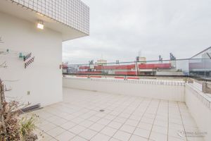Image 31 - 5356