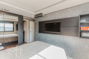 Image 23 - 538636