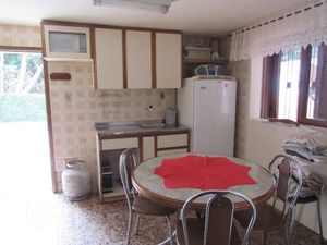Image 7 - 539839