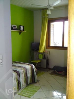 Image 9 - 539899