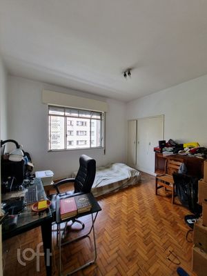 Image 10 - 540211