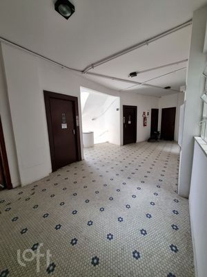 Image 18 - 540211