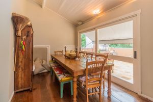 Image 37 - 5409