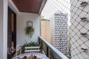 Image 13 - 542956