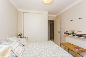 Image 11 - 542956