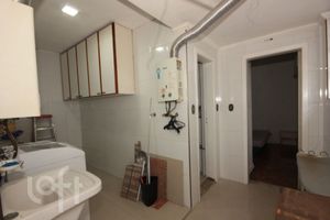 Image 22 - 543735