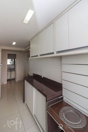 Image 17 - 545016