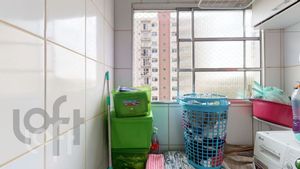Image 16 - 546481