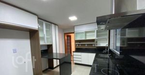 Image 17 - 546905