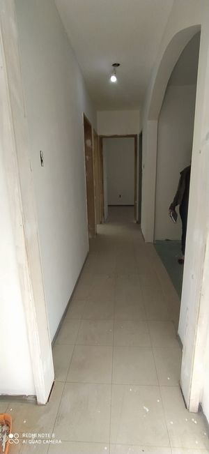 Image 10 - 547193