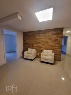 Image 37 - 548528