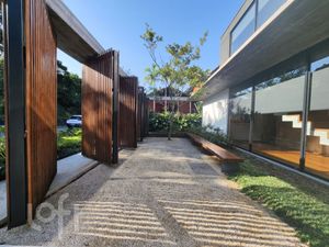 Image 35 - 548578