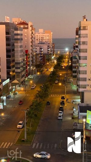 Image 23 - 548894