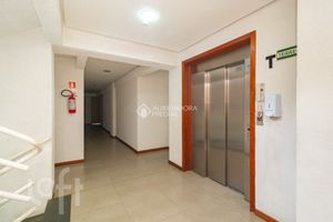 Image 35 - 549356