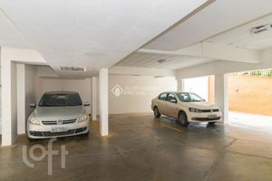 Image 27 - 549356