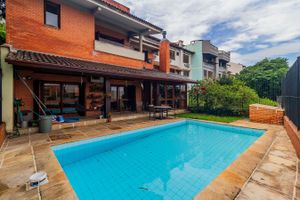Image 1 - 549403