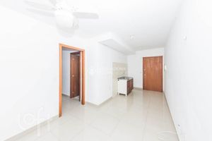 Image 1 - 549551