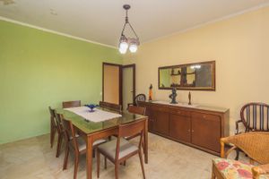Image 21 - 549560