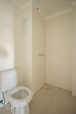 Image 10 - 550458