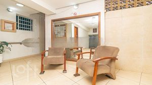 Image 19 - 551426