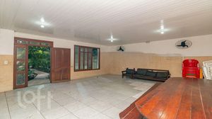 Image 18 - 551426