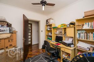 Image 6 - 551590