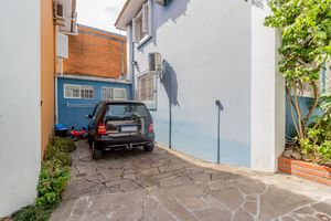 Image 40 - 551654