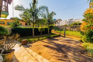 Image 33 - 552252