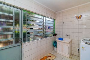 Image 6 - 552252