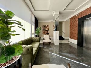 Image 24 - 552473