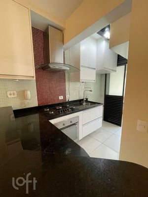 Image 14 - 552682