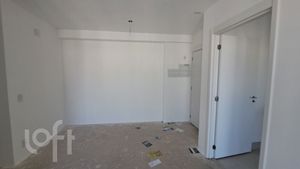 Image 4 - 553099
