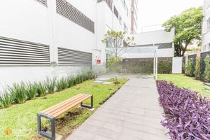 Image 37 - 553372