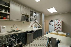 Image 11 - 553499