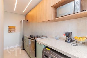 Image 16 - 553746