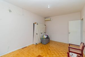 Image 16 - 553753