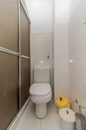 Image 32 - 553753