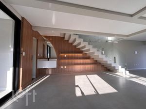 Image 16 - 554008