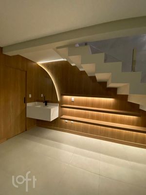 Image 65 - 554008