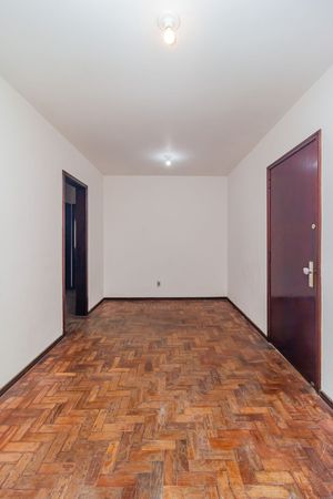 Image 3 - 554077