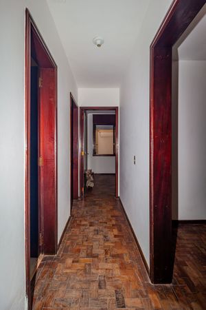 Image 14 - 554077