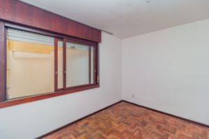 Image 16 - 554077