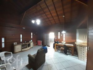 Image 13 - 554943