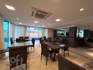 Image 29 - 555036