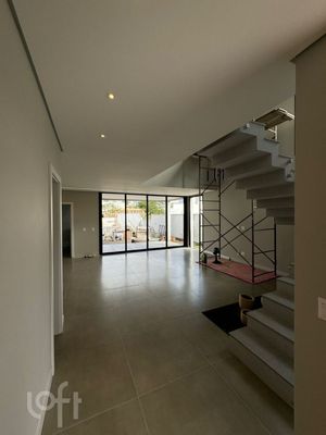 Image 16 - 555151