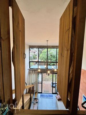 Image 13 - 555154