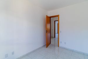 Image 13 - 555257