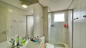 Image 9 - 555304