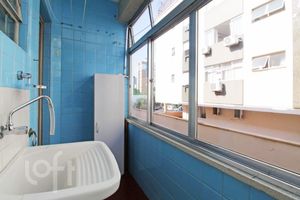 Image 8 - 555543