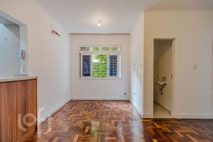 Image 4 - 555868